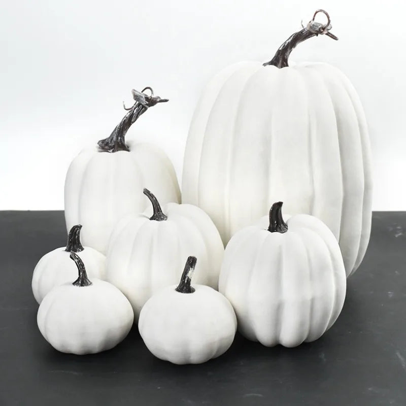 7PCS Fake Pumpkin Decoration for Halloworeen DisplayPhotography and Early
