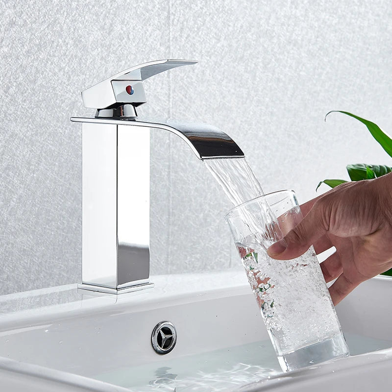 Bathroom sink Faucet Deck Mounted Basin Mixer Faucets Hot Cold Water Faucet Single Handle Washing Vessel Sink Taps Torneira