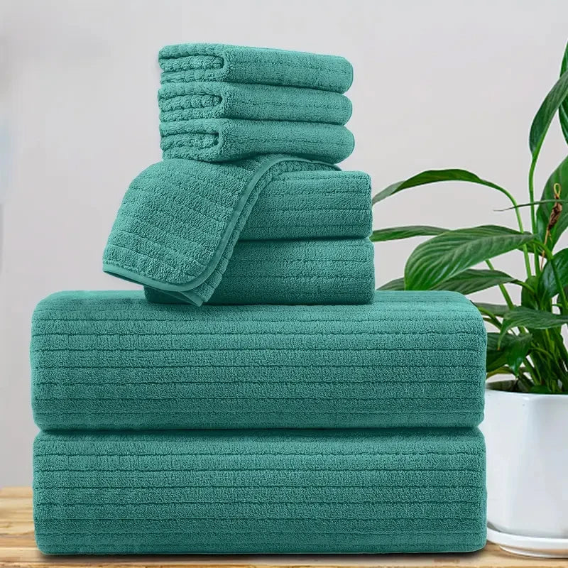 8 Pcs Bath Towel Set - 4 Washcloths, 2 Face Towels & 2 Bath Towels - Absorbent & Quick Dry, Ideal for Bathroom, Gym & Hotel Use